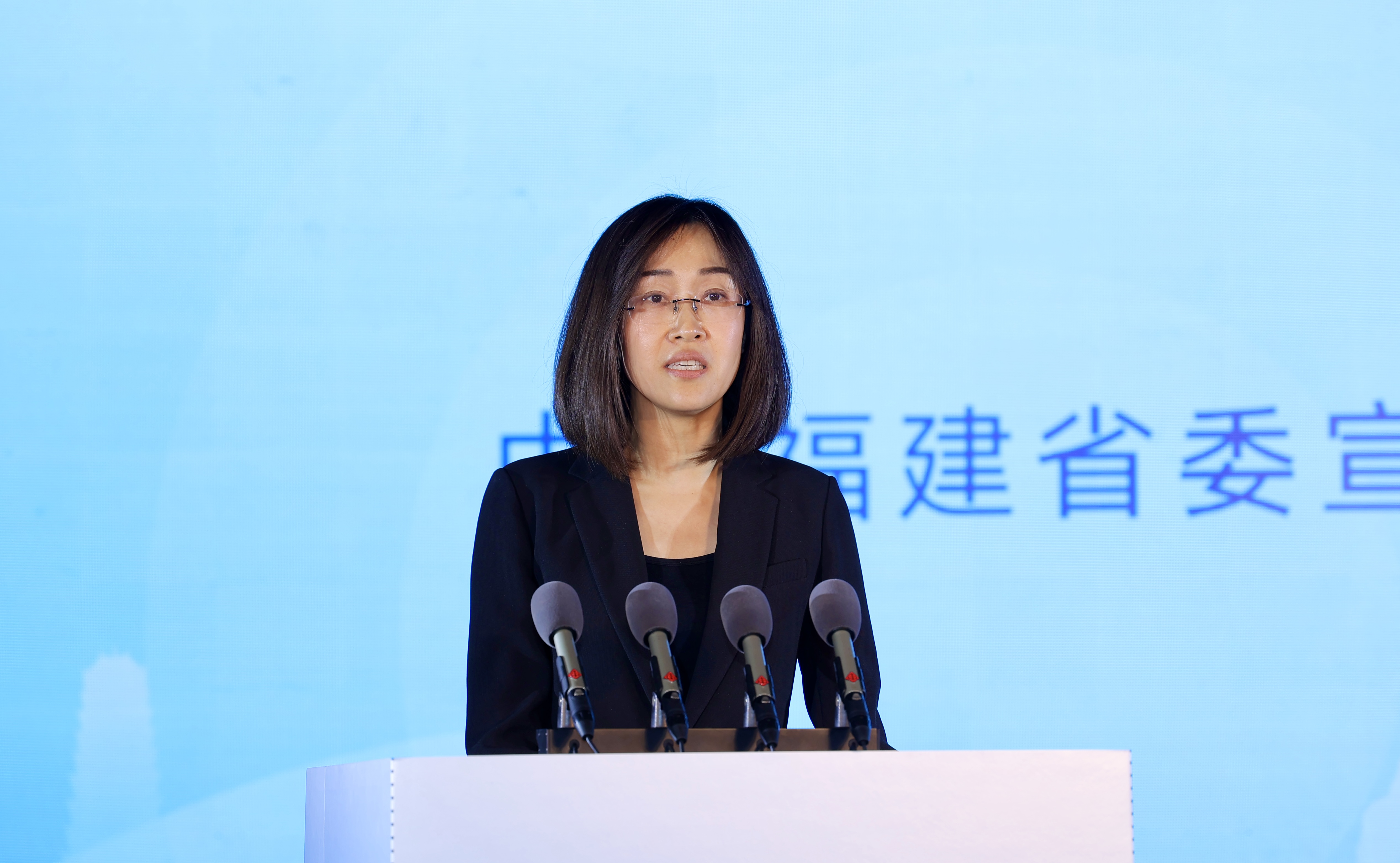 省委宣传部副部长、省委网信办主任申月