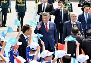 习近平抵达阿斯塔纳出席第二届中国—中亚峰会