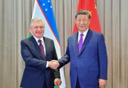 习近平会见乌兹别克斯坦总统米尔济约耶夫