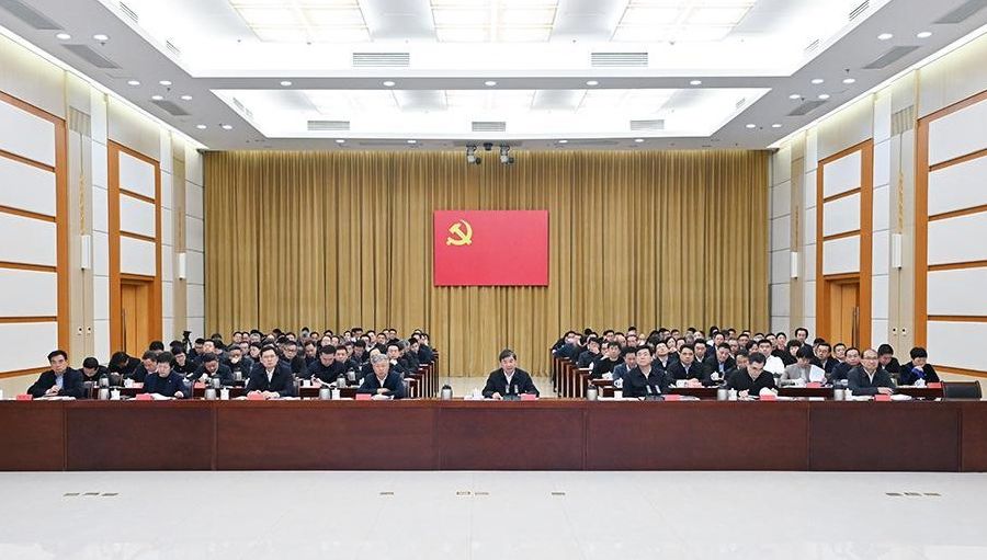 新年第一会，周祖翼要求驰而不息抓营商环境建设，让企业创新创业创造有信心有底气