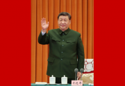 习近平春节前夕慰问部队 向全体人民解放军指战员武警部队官兵军队文职人员预备役人员和民兵致以新春祝福