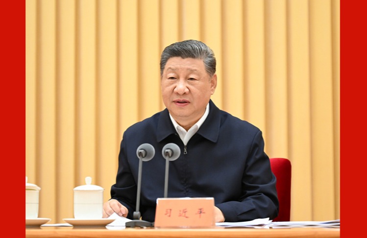 习近平出席全国卫生与健康大会并发表重要讲话